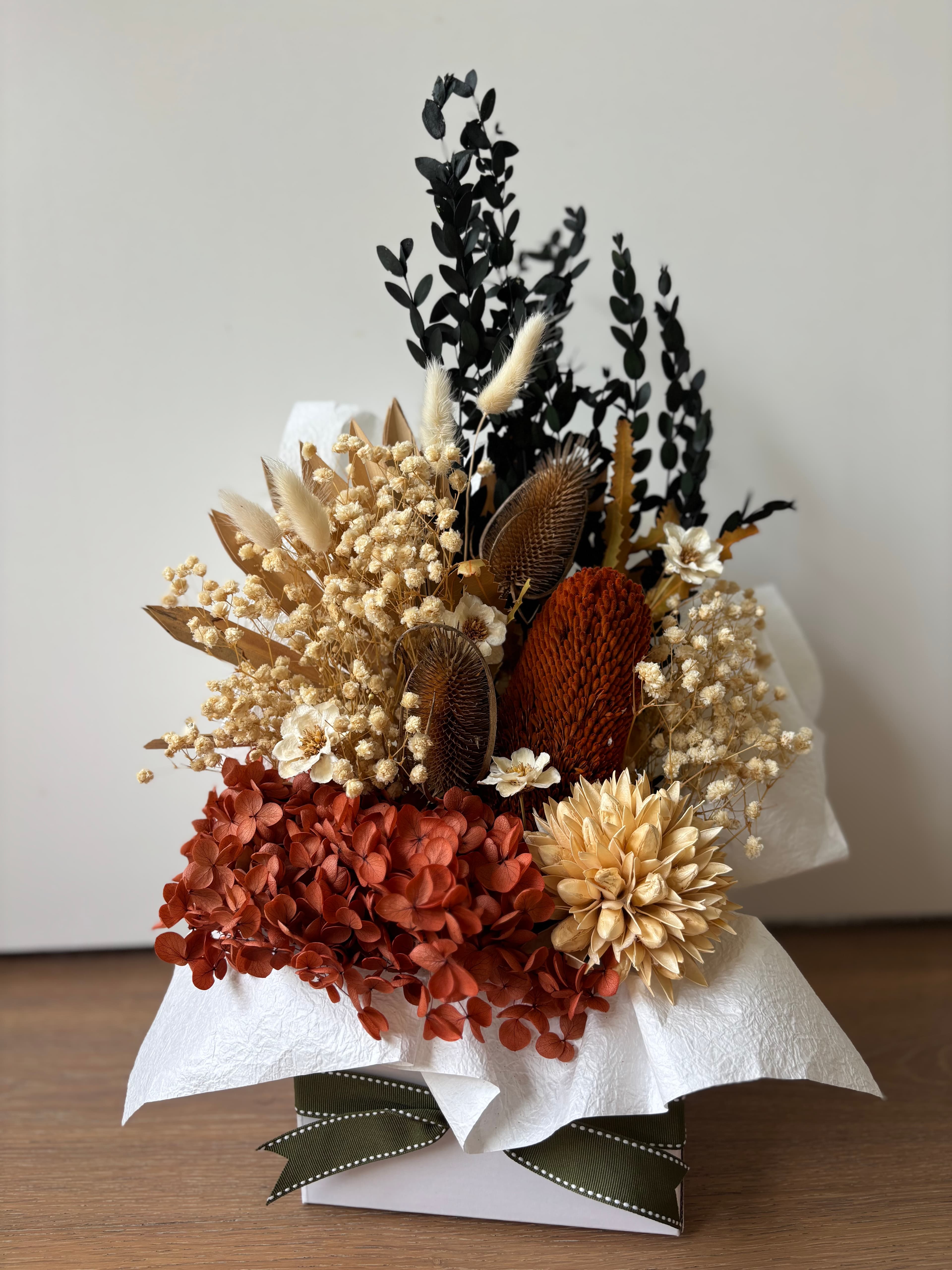 Why Preserved and Dried Floral Arrangements Suit Your Studio or Business